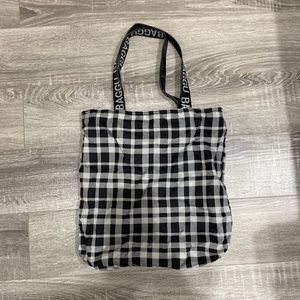 Baguu foldable tote